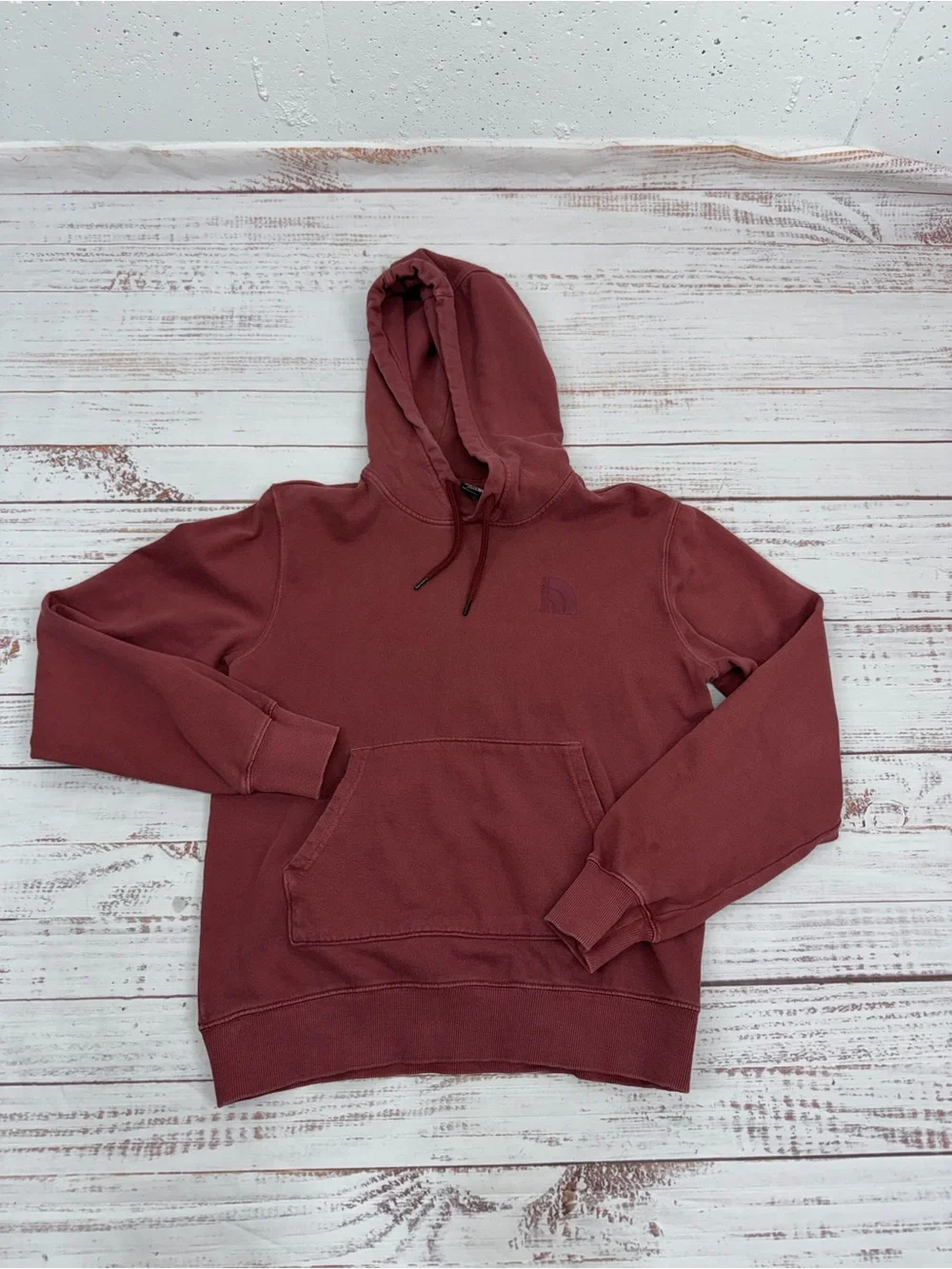 The North Face Men’s Small Burgundy Hoodie Sweatshirt